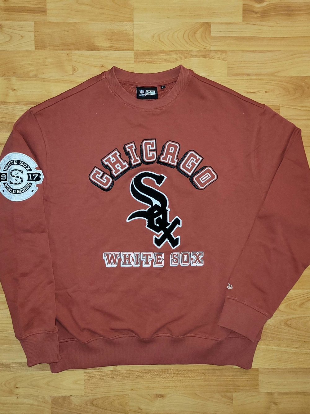 New Era Chicago White Sox MLB Men's LARGE Burnt Orange Crewneck Sweatshirt NWOT